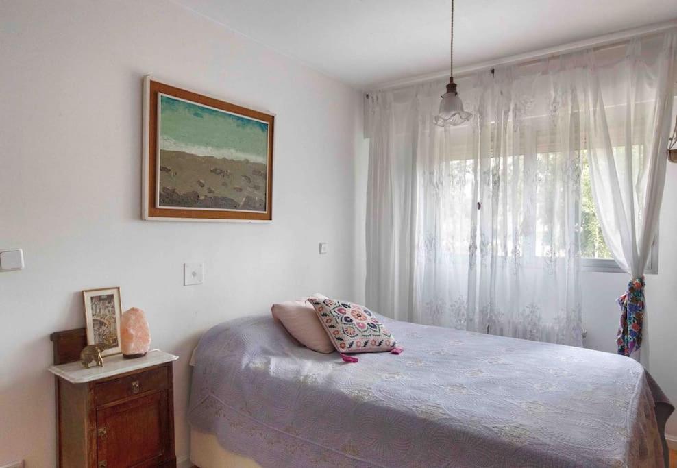 Piso Centrico, Bonito, Acogedor, Aire Acondicionado Y Piscina Enfrente De Casa Madrid Exterior foto