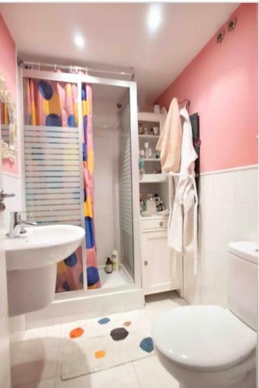 Piso Centrico, Bonito, Acogedor, Aire Acondicionado Y Piscina Enfrente De Casa Madrid Exterior foto
